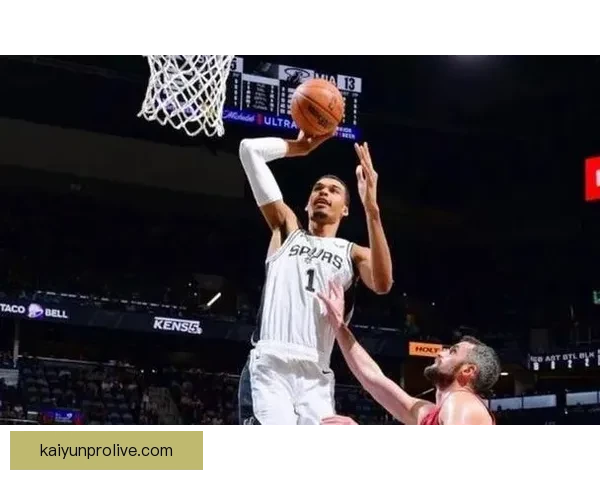 文班亚马谈准绝杀中投：为表现自豪但担忧自己变得自满